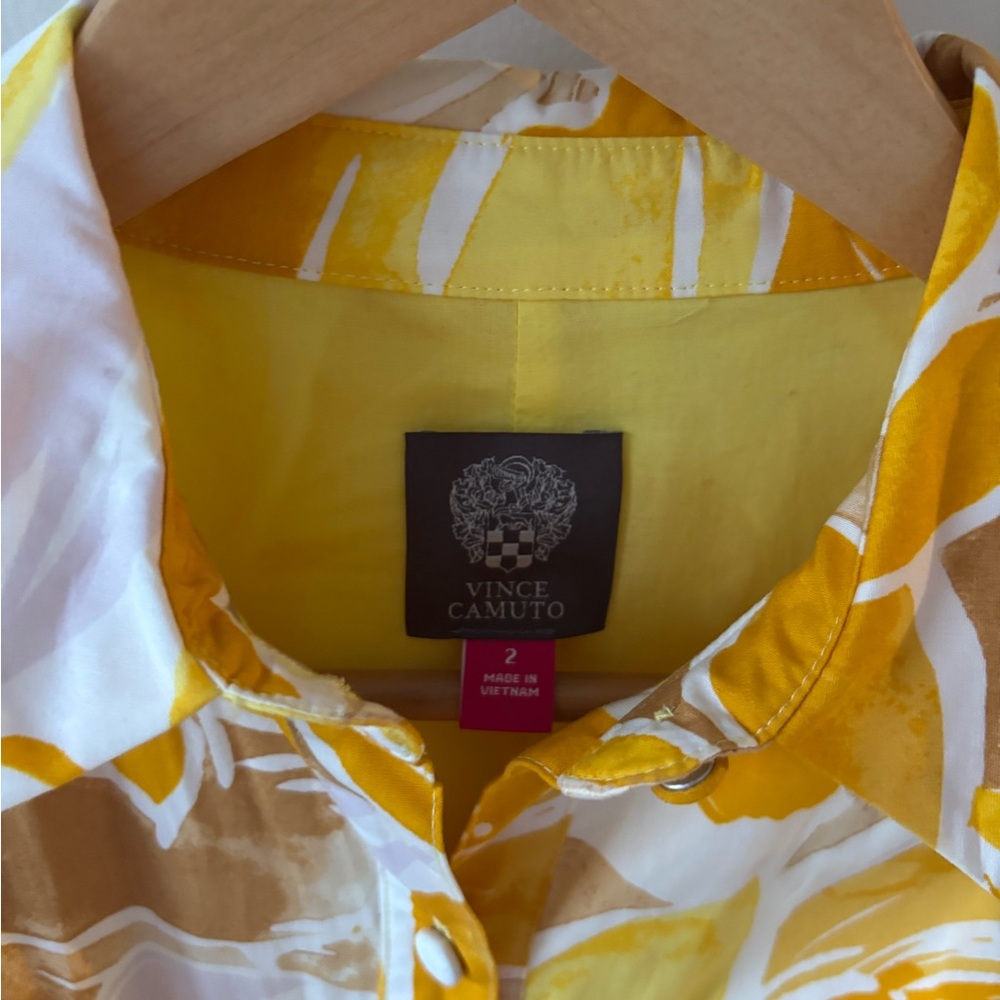 Vince Camuto Yellow & White Floral Shirt Dress with Belt - Picture 2 of 3